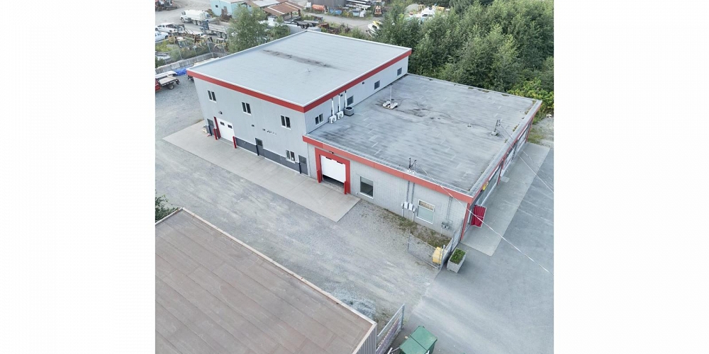 A&B 724 COMMERCIAL AVENUE Kitimat Photo 8 A&B 724 COMMERCIAL AVENUE Kitimat Photo 8